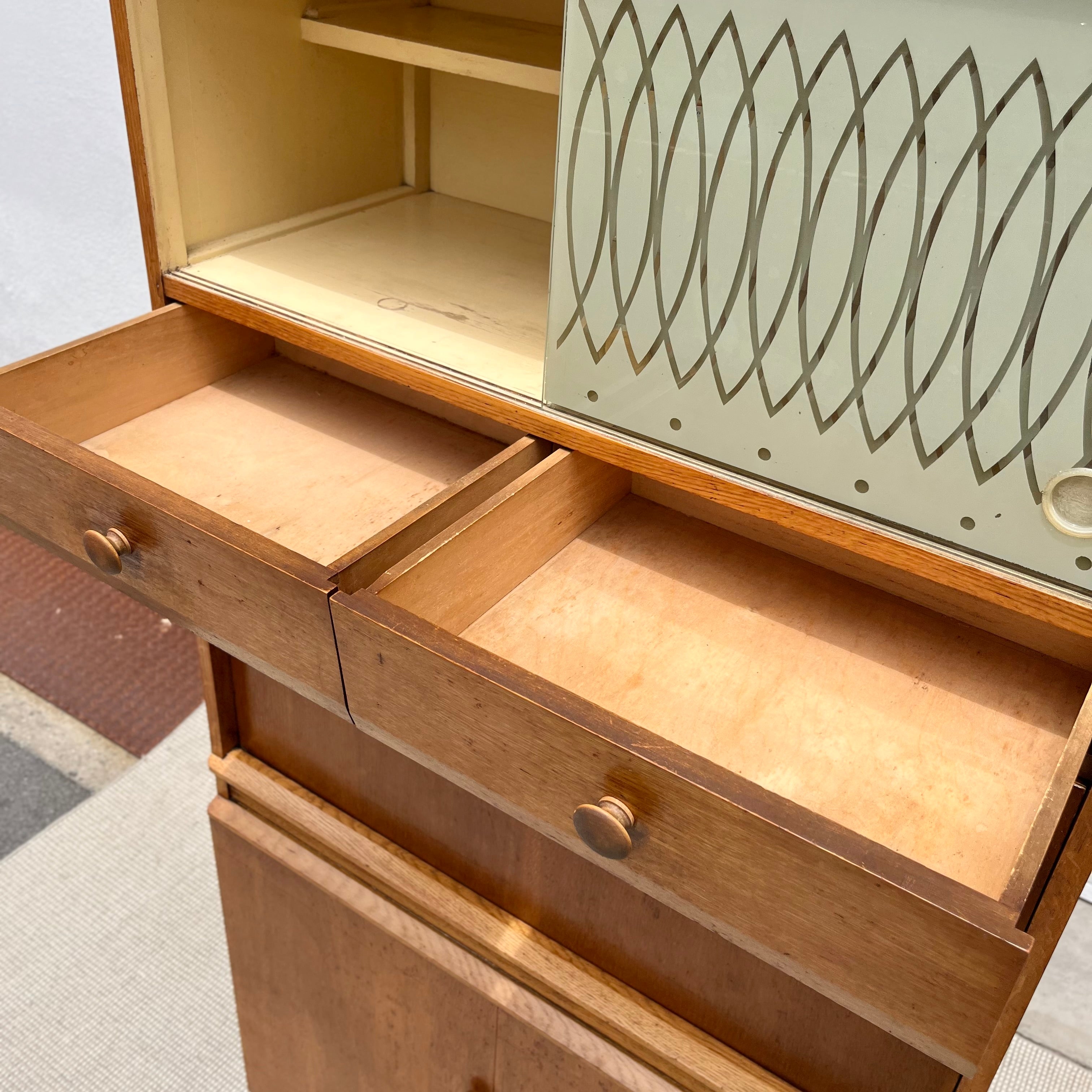 レンプロイ Remploy イギリスヴィンテージ 60's キッチンキャビネット