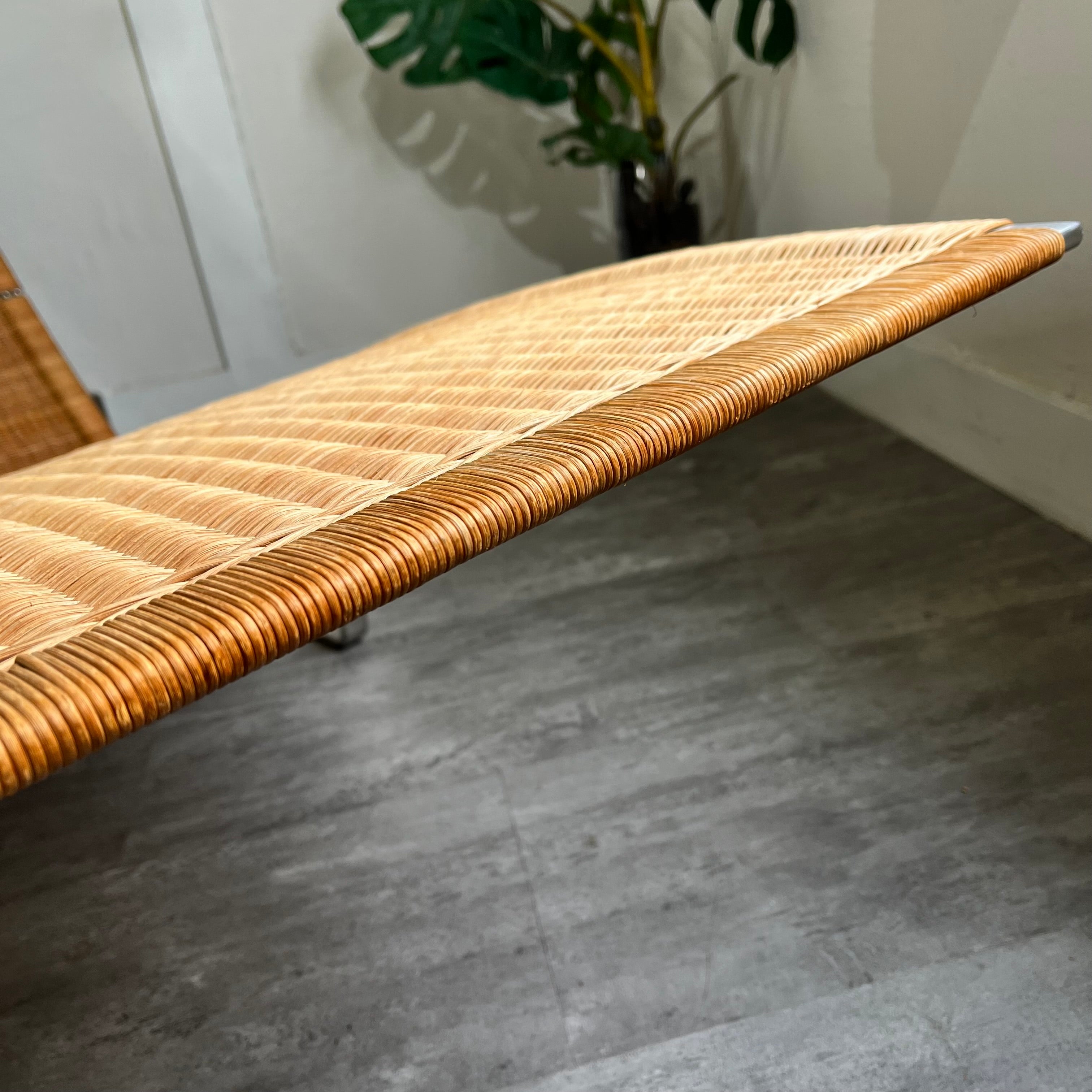 フリッツハンセン / FRITZ HANSEN ハンモックチェアPK24 ポール