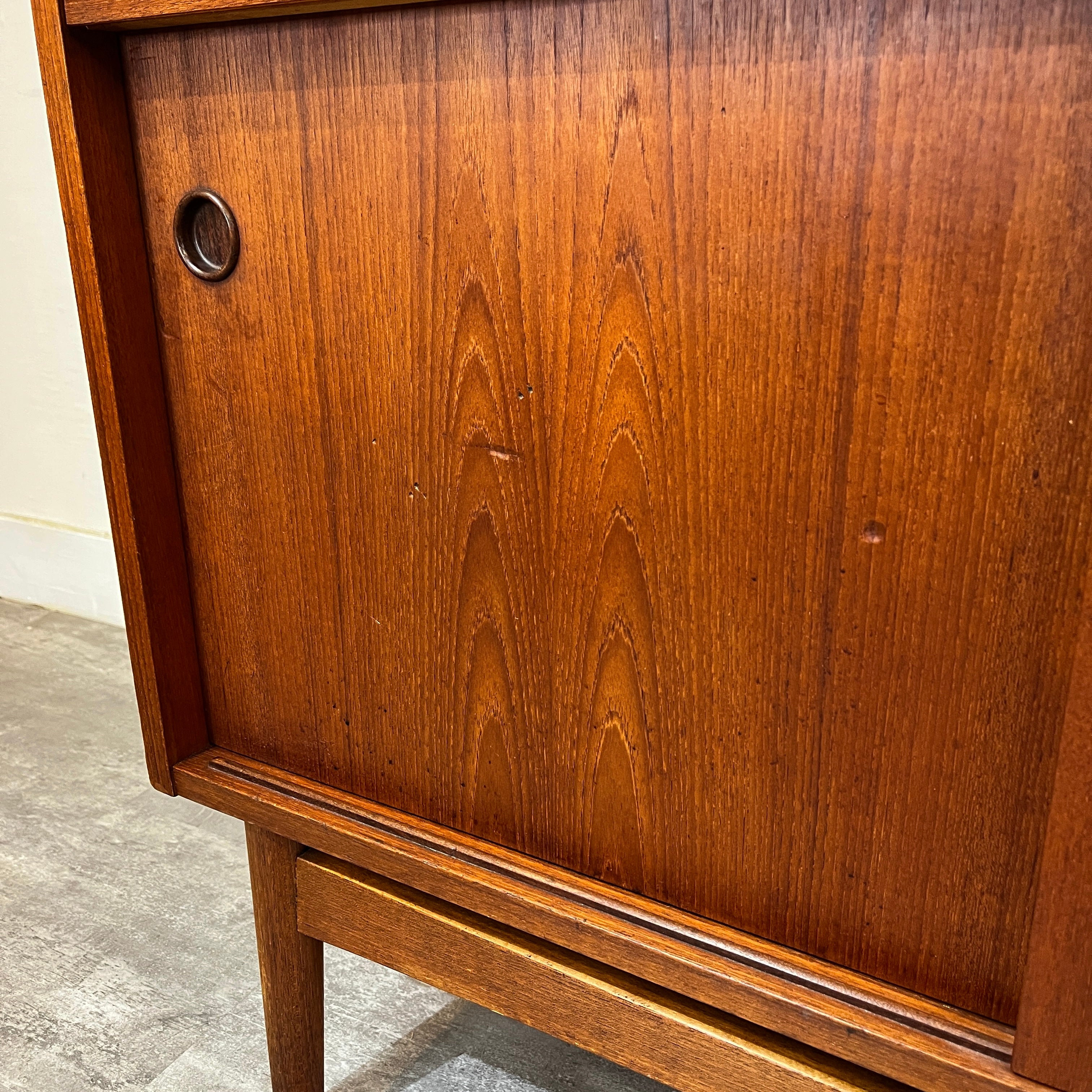 Bornholms Møbelfabrik チーク製ヴィンテージブックシェルフ ヨハネス