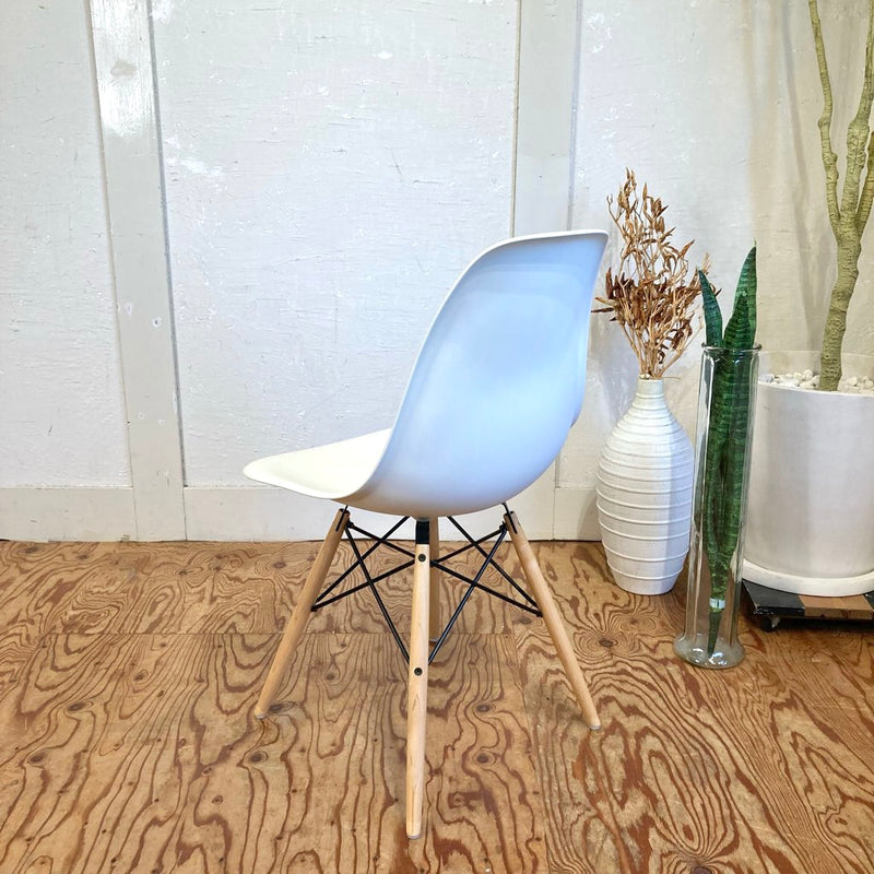 引越しセール】ビンテージのイームズアームチェア 引越しセール