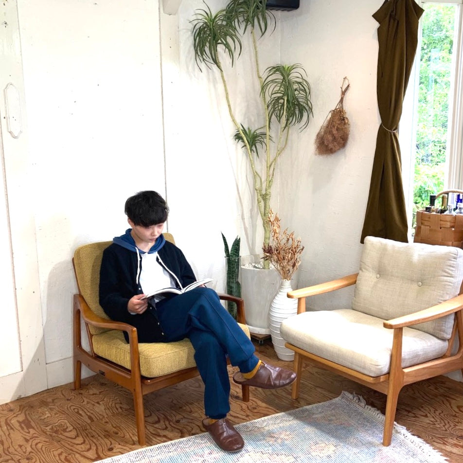 カリモク60 karimoku フレームチェア 1人掛け ソファ マスタード