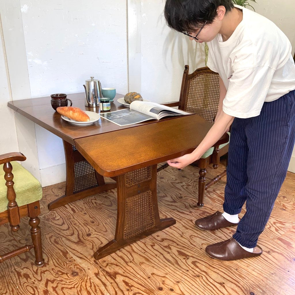 三越ブルージュ カントリーハウス バタフライ ダイニングテーブル 伸長