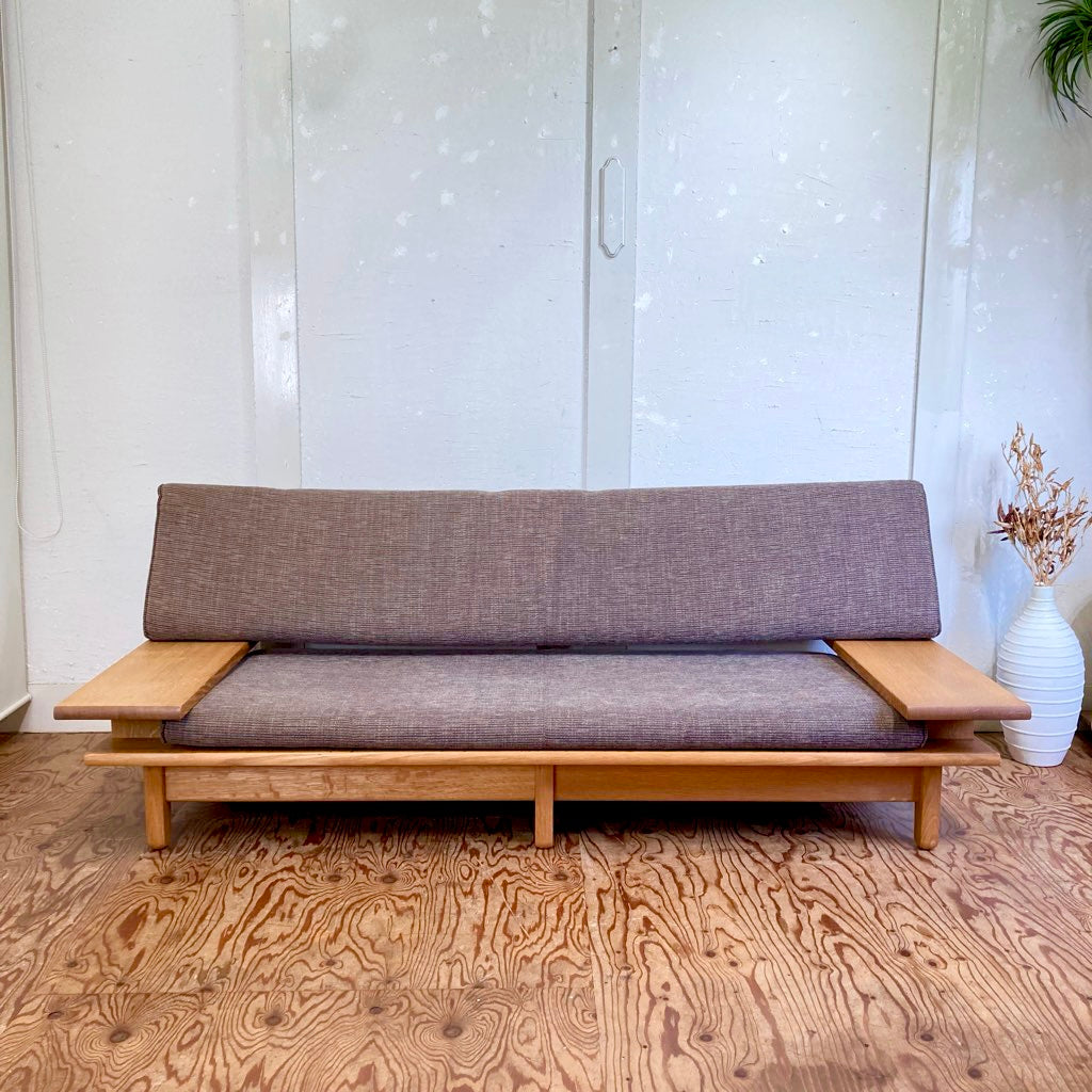 飛騨産業 / HIDA キツツキ 森のことば 3Pソファ ローソファ 節なし特注