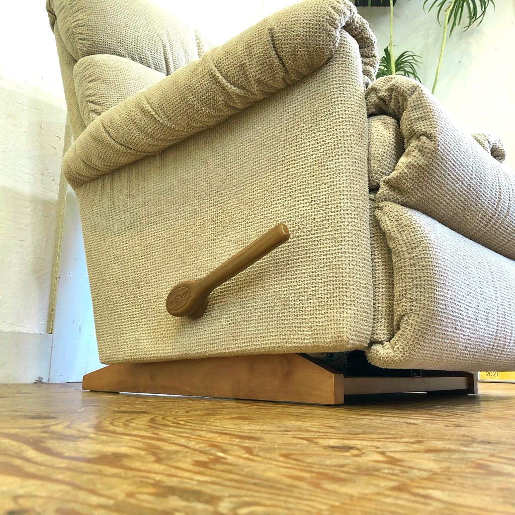 レイジーボーイ / La-z-Boy リクライナー ロッキングソファ 512