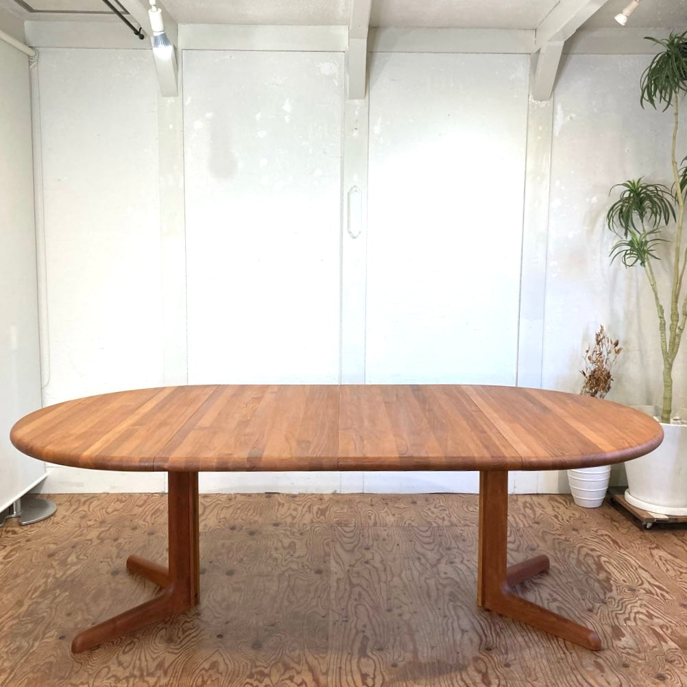 グドメ / Gudme Mobelfabrick 伸長式ダイニングテーブル チーク無垢