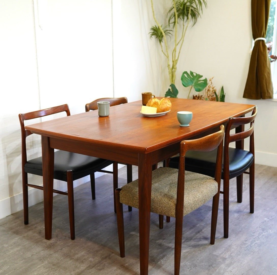 北欧 デンマーク エクステンション ダイニングテーブル 伸長式 チーク