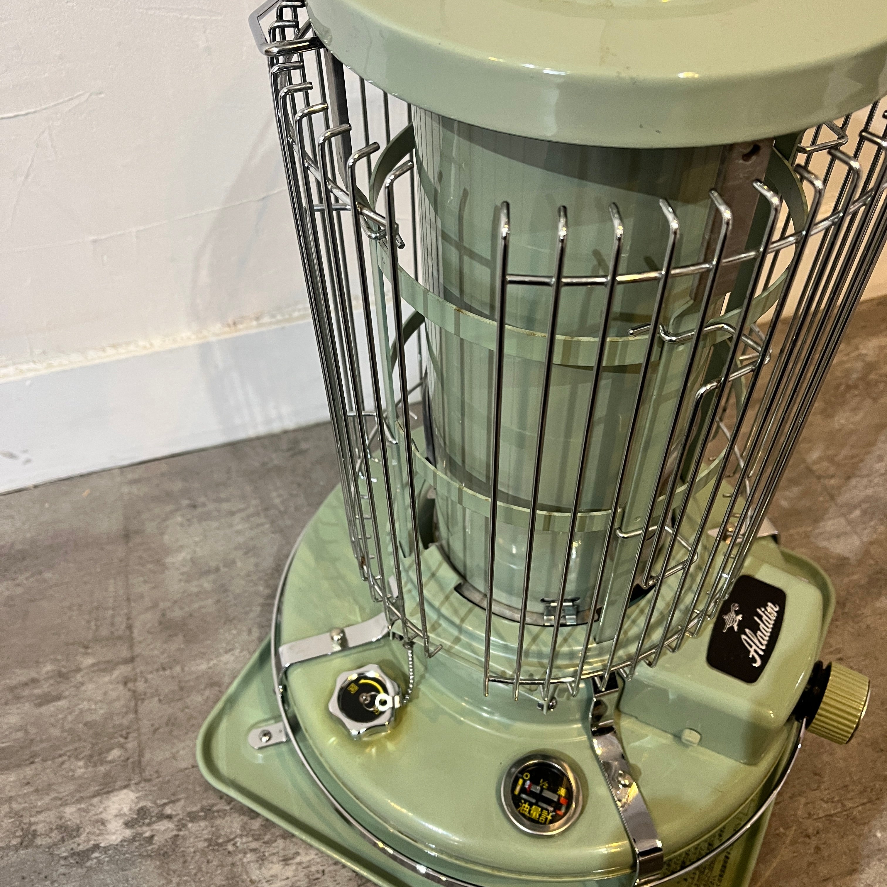 アラジン / Aladdin ブルーフレームヒーター 石油ストーブ 39型 BF3905