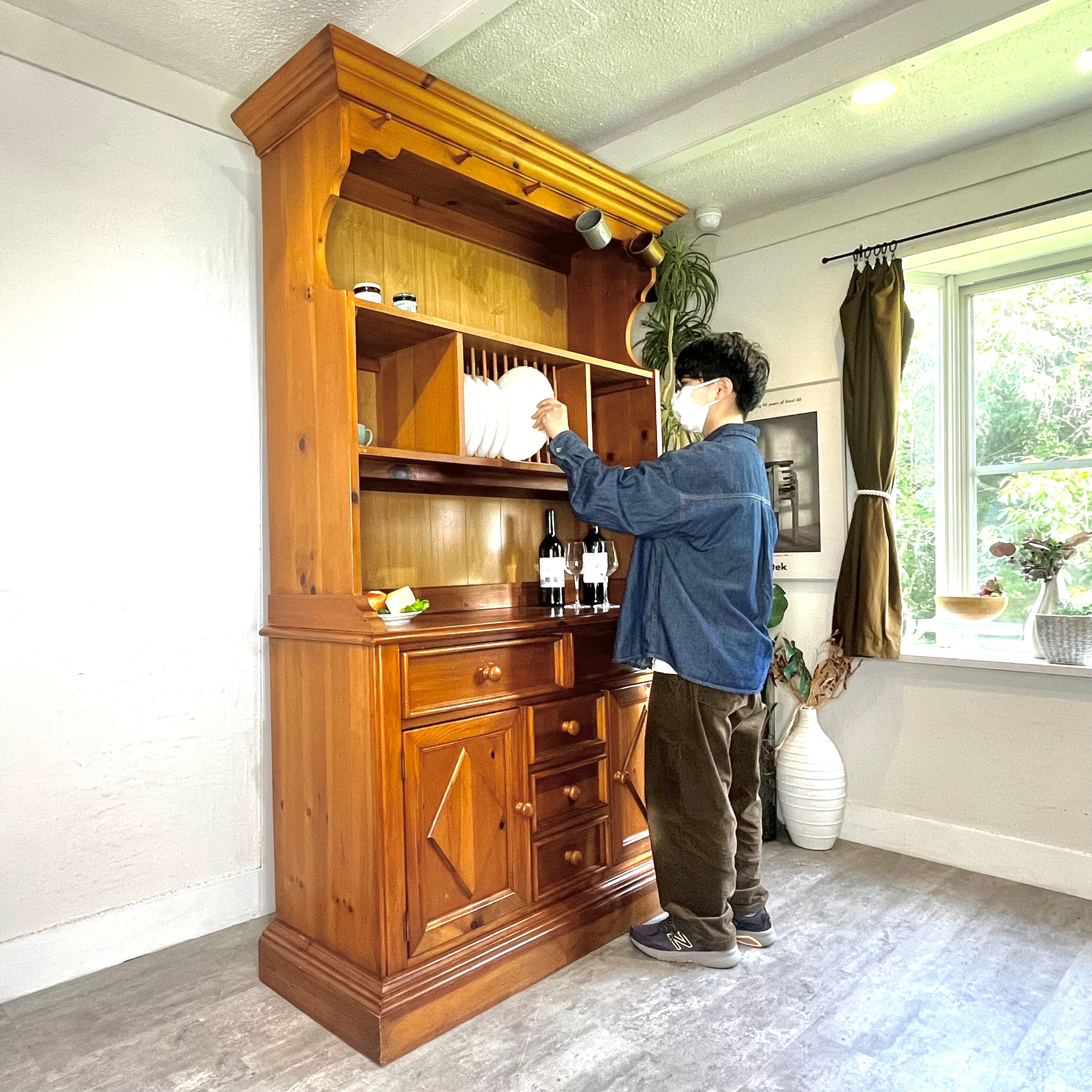 ブロイヒル / Broyhill アメリカンカントリー カップボード パイン無垢