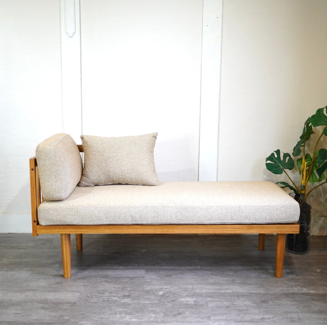 ウニコ / unico キナ / KINNA ベンチアームソファ 未使用 スリム