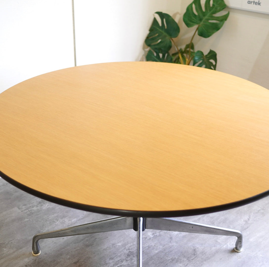 ハーマンミラー Herman Miller ラウンドテーブル セグメントベース