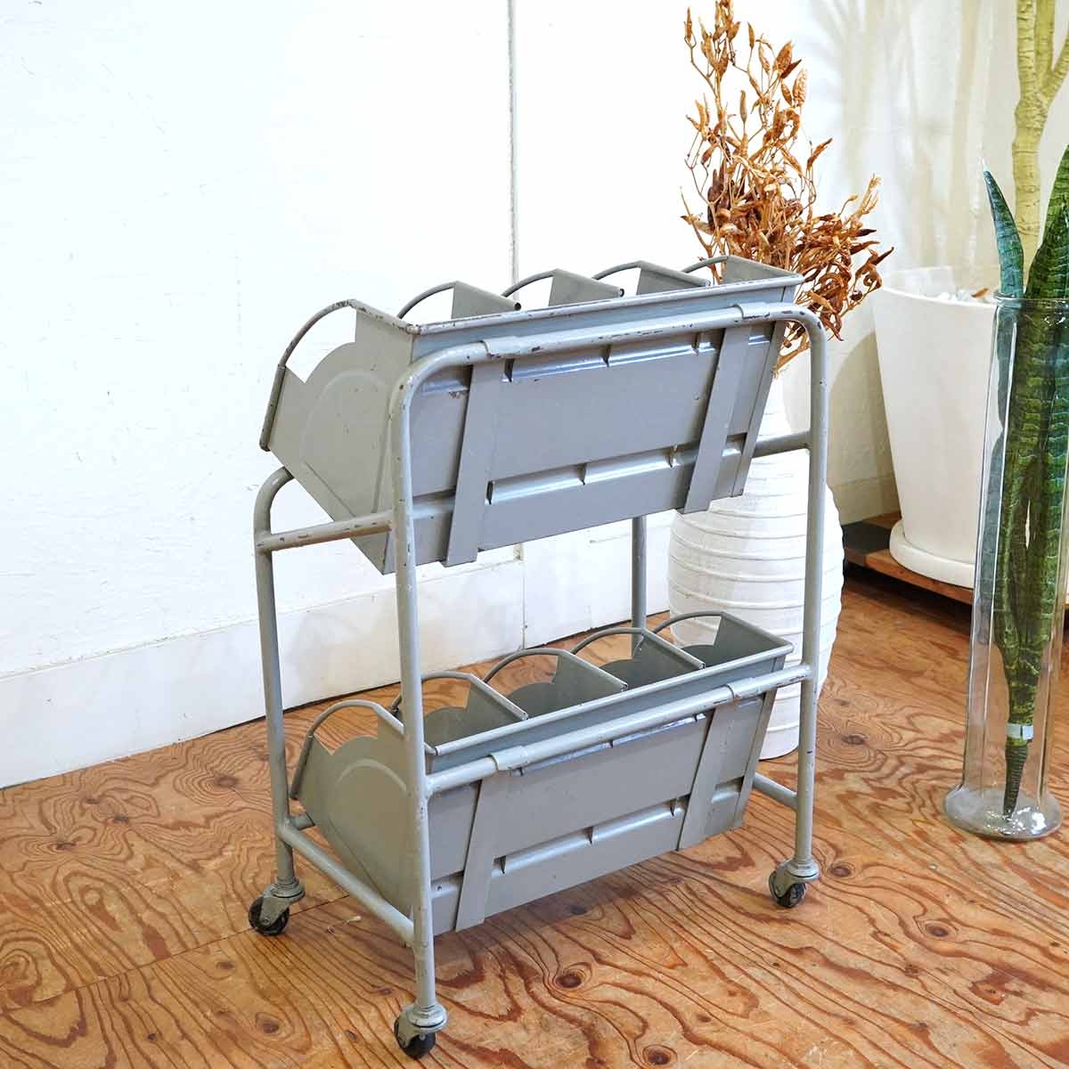 ブックシェルフ ワゴン スチール インダストリアル ヴィンテージ 本棚