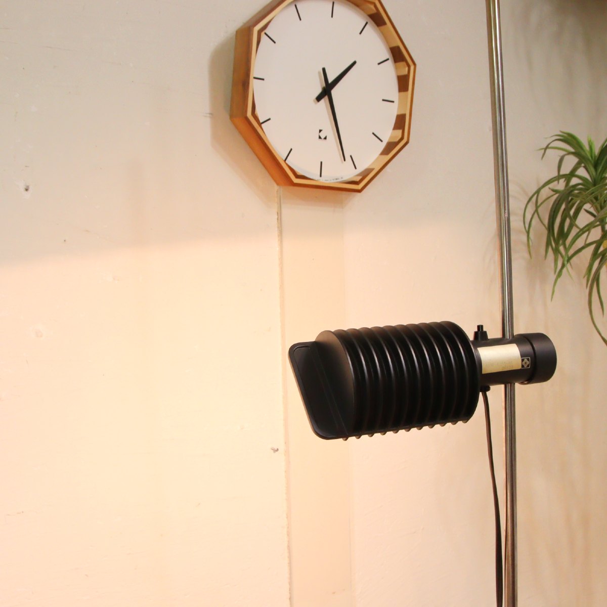 ヤマギワ / yamagiwa レボラ / REVOLA フロアライト フロアスタンド