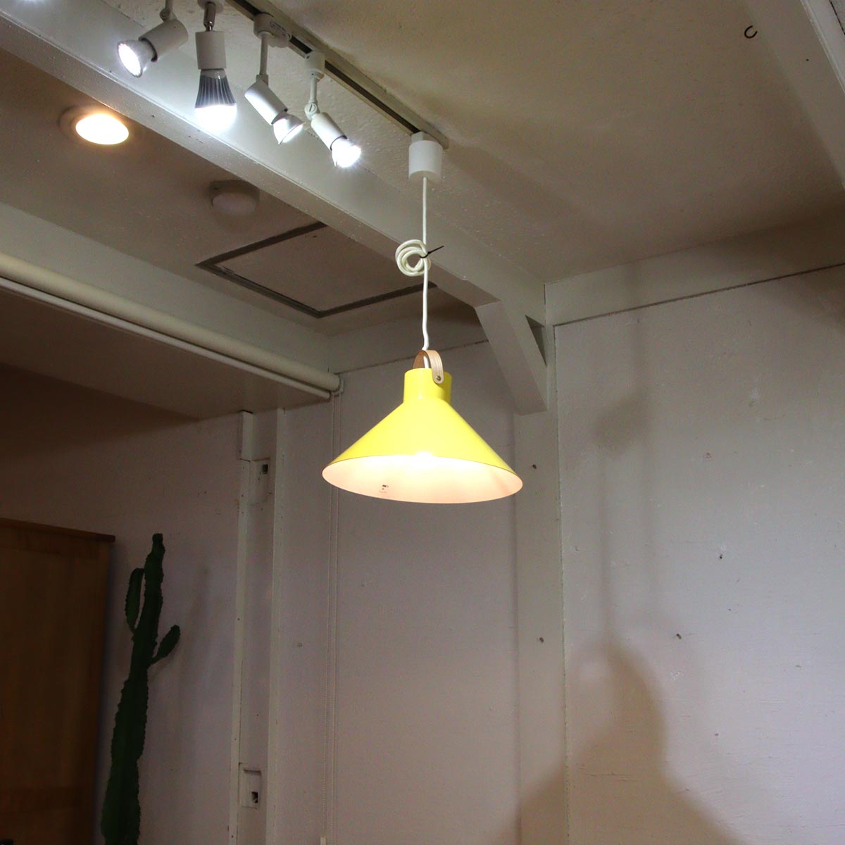 クラスカ / CLASKA アトリエランプ イエロー 中古 ペンダントライト