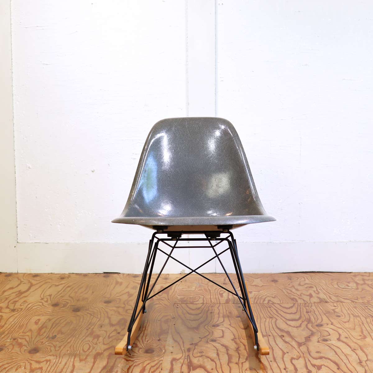 ハーマンミラー / Herman Miller サイドシェルチェア 2nd ロッカー