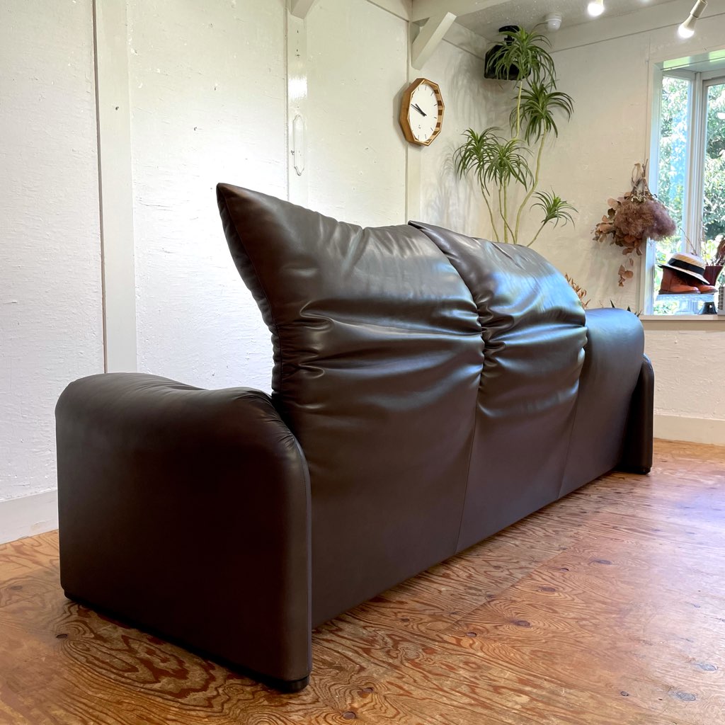 カッシーナ Cassina マラルンガ ダークブラウン 3人掛け トリプル