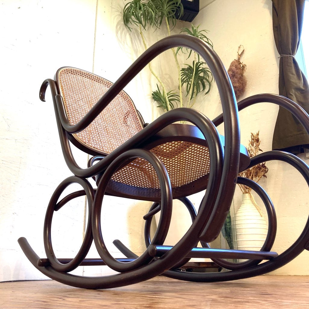 秋田木工 曲木のロッキングチェア 5-RU 籐編み 中古 ゆらゆら ゆったり