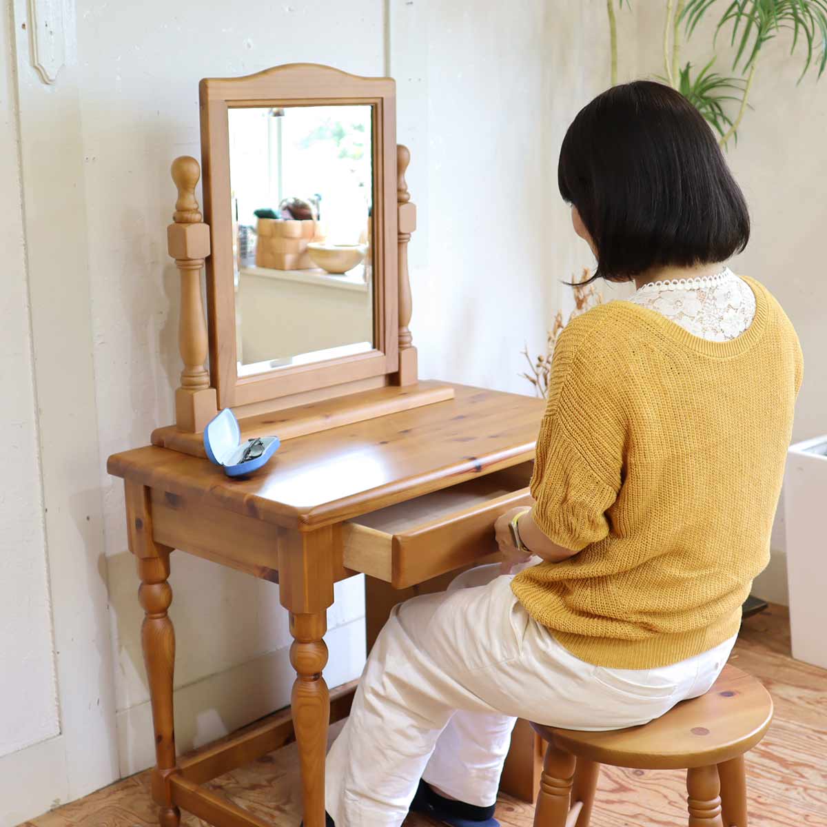 コスガ / KOSUGA プロヴァンスシリーズ ドレッサー デスク 中古 パイン