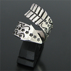 ナバホ族 Bo Reeves スタンプワーク リング 14号 【送料無料】