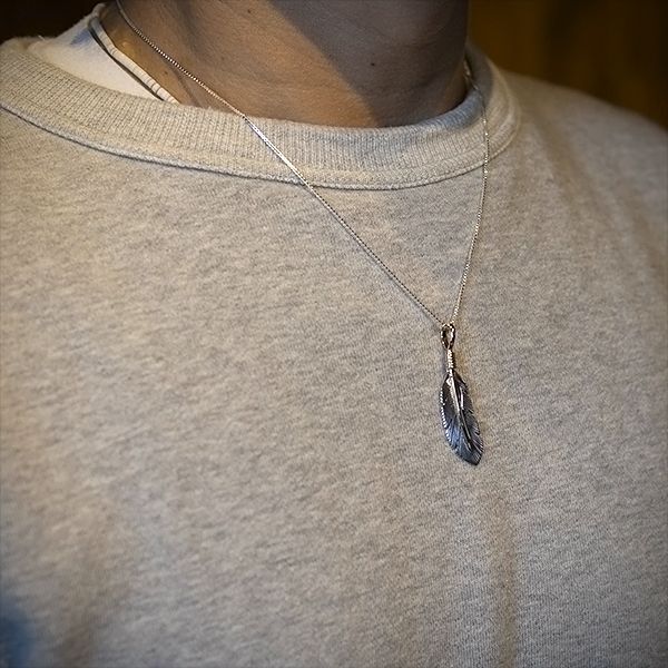 再入荷】ナバホ族 Harvey Mace 12KGF イーグルフェザー ペンダント S