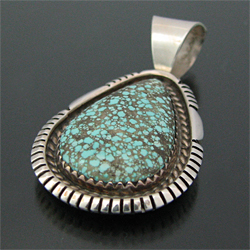 ナバホ族 Esther Spencer ナンバーエイトターコイズ ペンダント 【送料