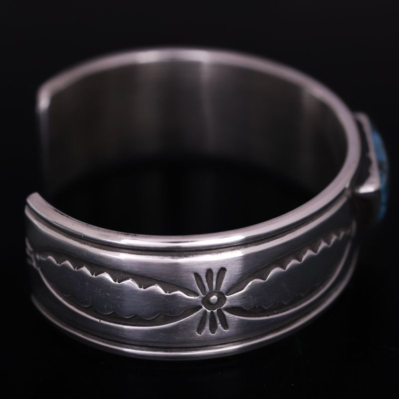 ナバホ族 Roy Tracy キングマントライアングル インゴットシルバー