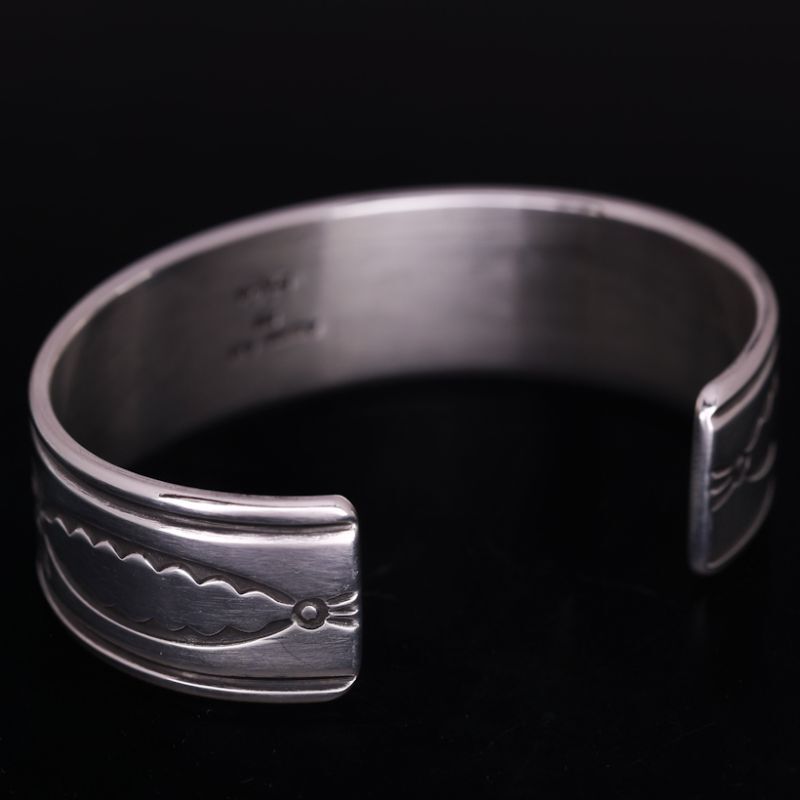 ナバホ族 Roy Tracy キングマントライアングル インゴットシルバー