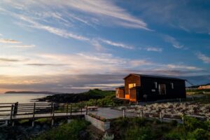 Kamui Whisky K.K. | 利尻島｜りしぷら RISHIRI PLUS