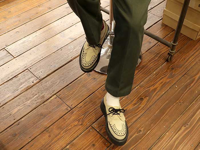 ジョージコックス3588ベージュスエード ブラックインターレース／ROCK