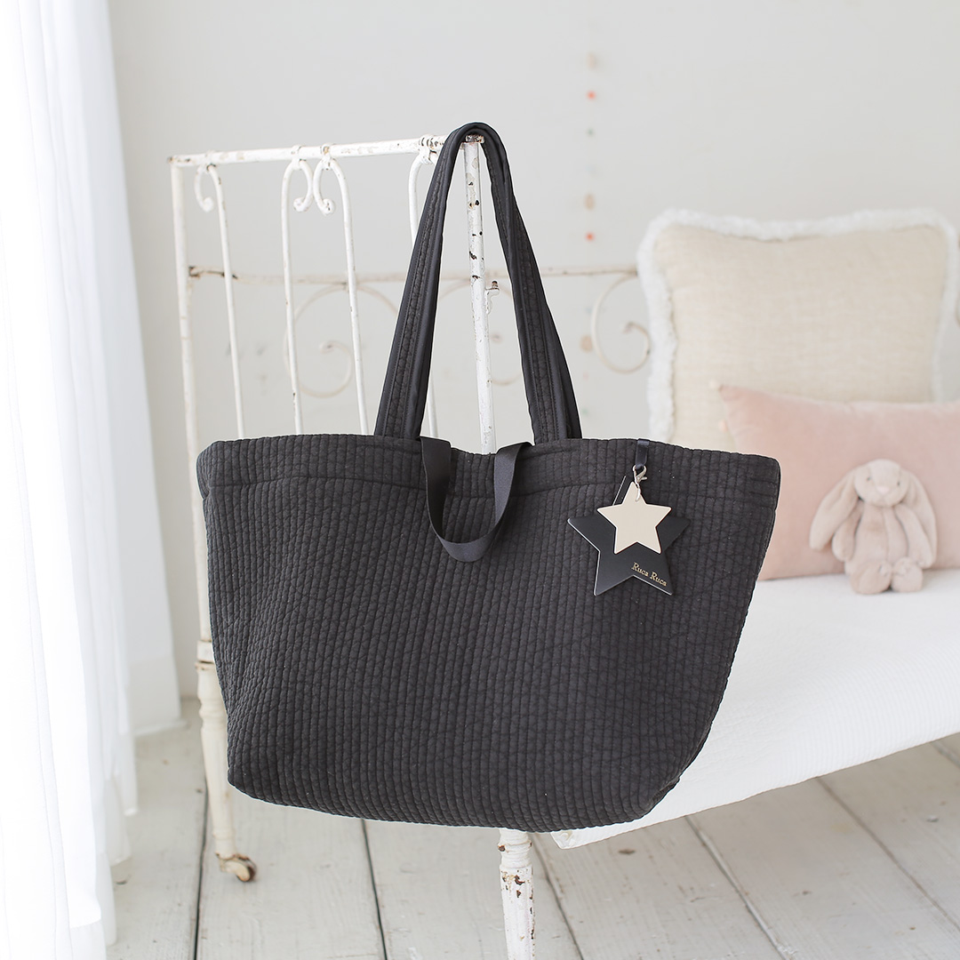 ヌビバック Lサイズ ブラック（スターチャーム） | マザーズバッグ