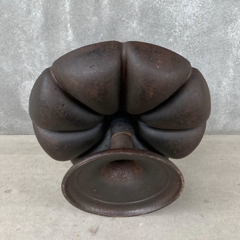 VINTAGE NAIL CUP ヴィンテージ ネイルカップ / キャストアイアン