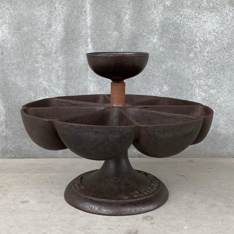 VINTAGE NAIL CUP ヴィンテージ ネイルカップ / キャストアイアン