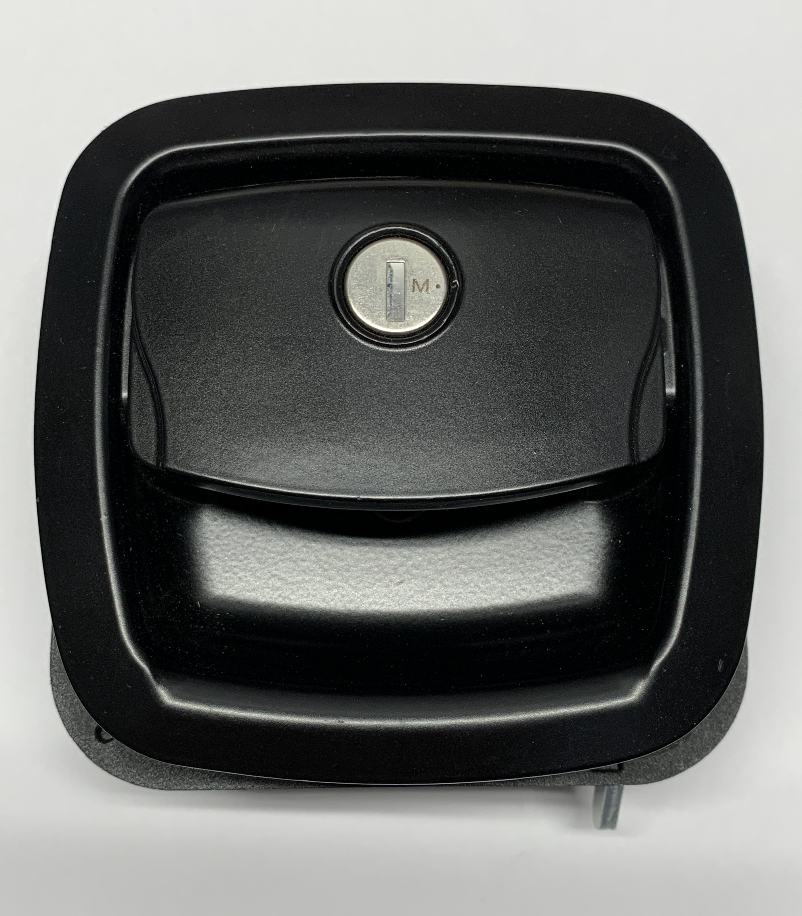 LCI and Challenger Door Replacement Latch by Global, Black B