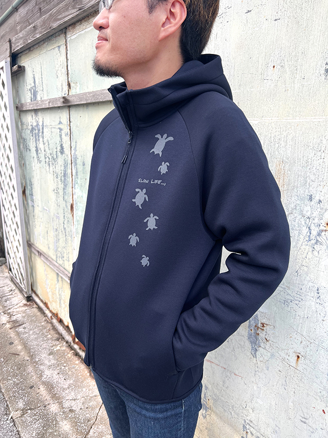 ダンボールニットトパーカー