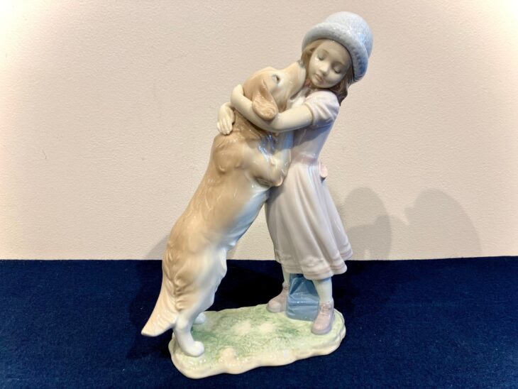 リヤドロ 『犬と少女 待ってたよ！』 ｜骨董品買取 緑和堂
