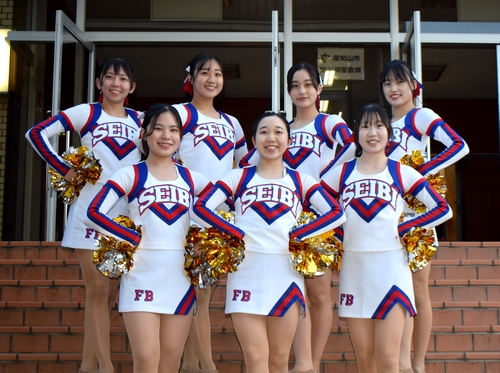 両丹日日新聞：創部2年目で全日本大会出場 成美高チア部 | ニュース