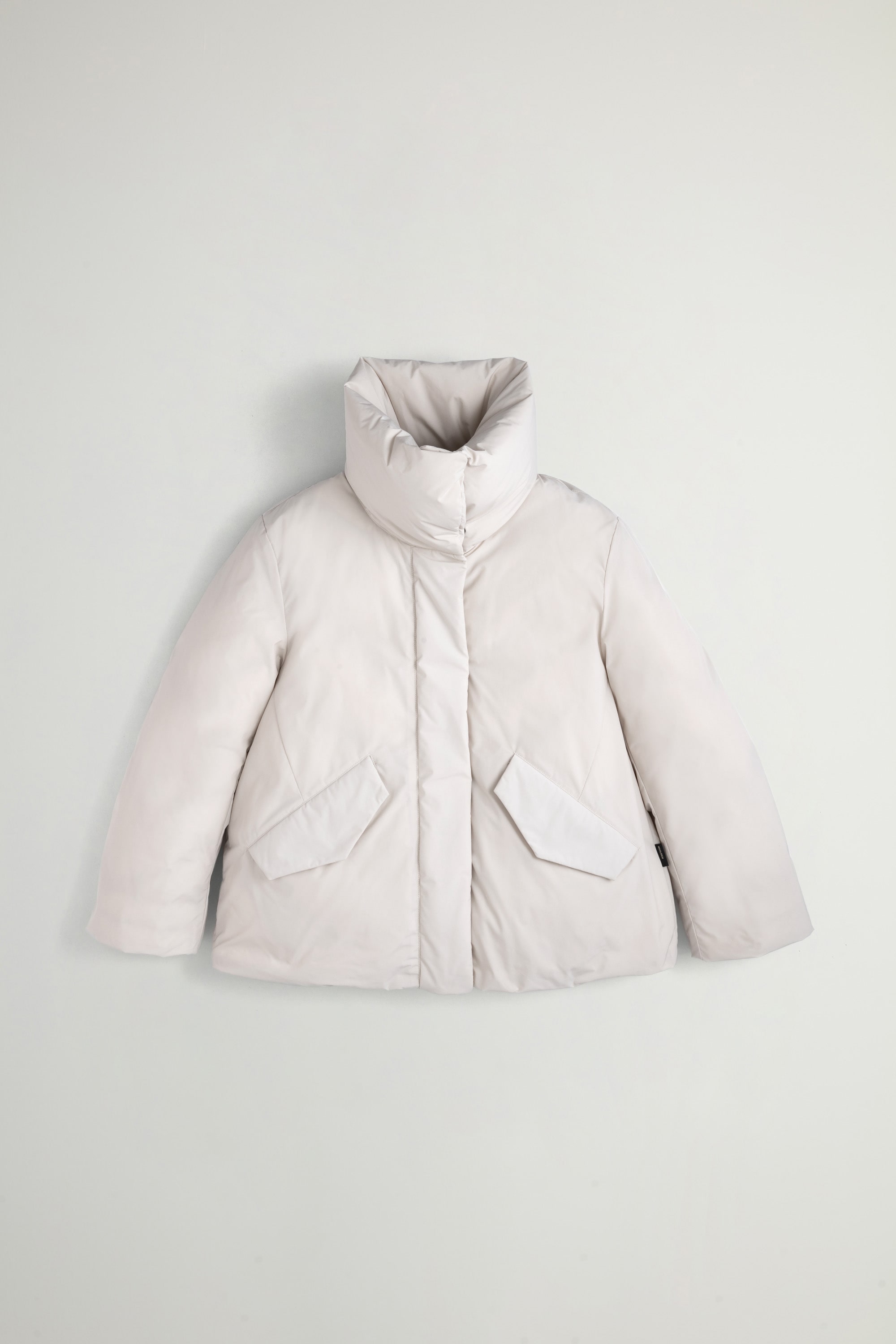 ラグジュアリー コクーン ジャケット｜WOOLRICH（ウールリッチ）公式