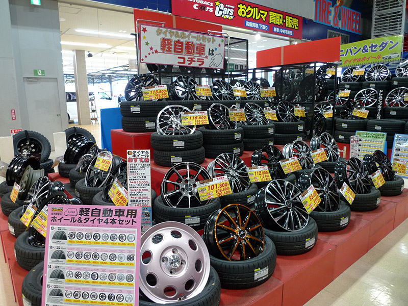 SUV用スタッドレスタイヤ4本セットナット・スペーサー付