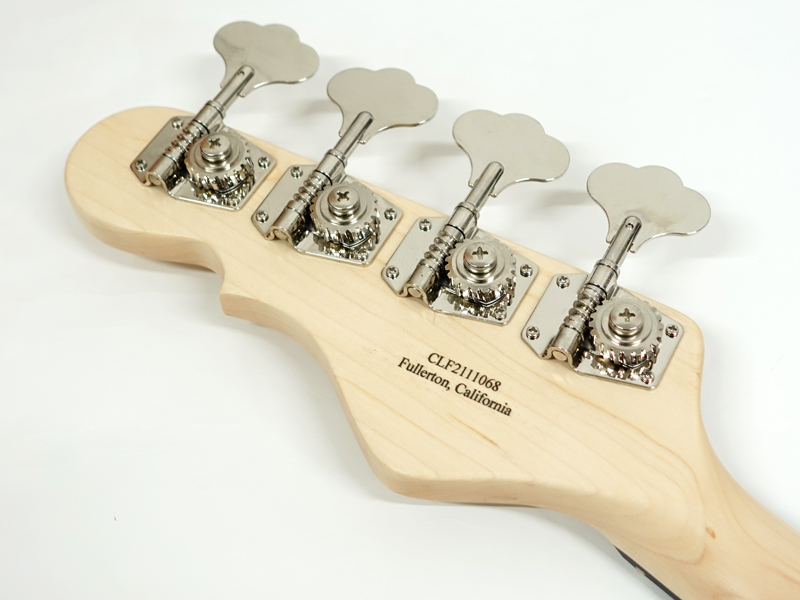 G&L USA SB-2 / Silver Metal Flake 【OUTLET】 20%OFF! | ワタナベ