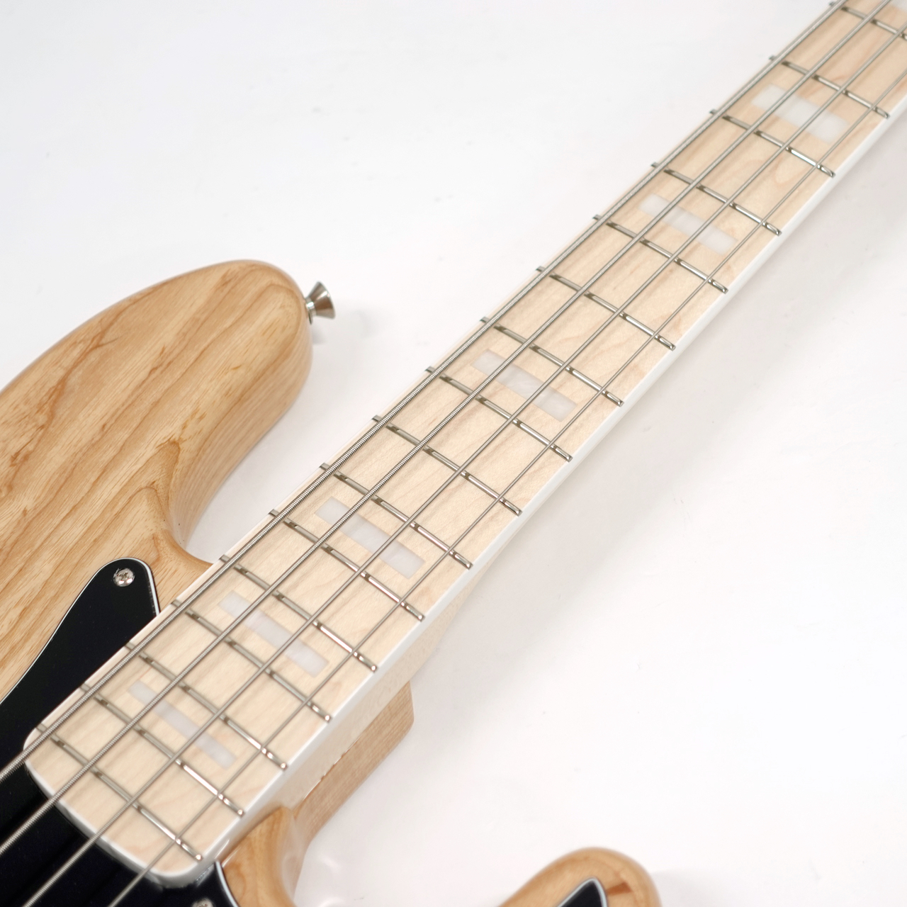 Fender フェンダー Made in Japan Traditional 70s Jazz Bass NAT 日本