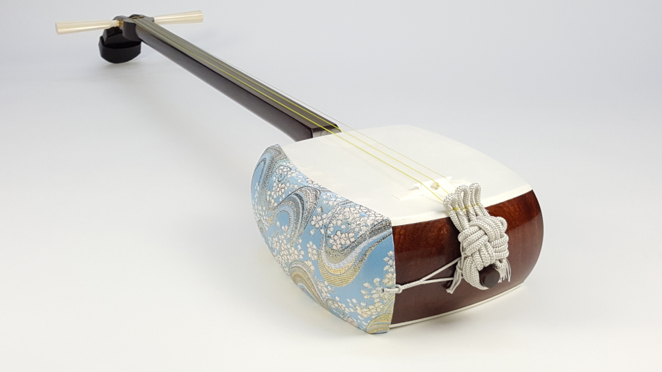 希少 白紅木 地歌用三弦 黒檀糸巻き 天然素材撥 ハードケース付き 津軽