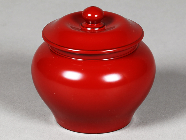 根来薬壺のご紹介 | 輪島塗の老舗 輪島屋善仁 | Wajimaya Zenni