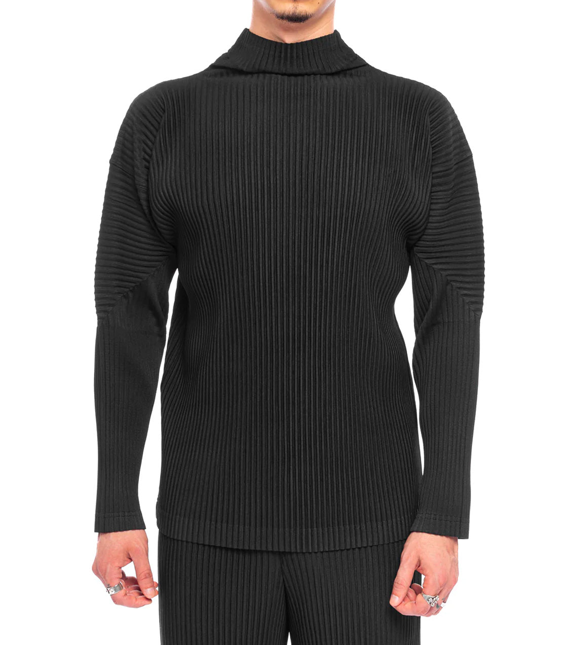 Homme Plisse Issey Miyake - Basic Pleated Turtleneck Black – WDLT117