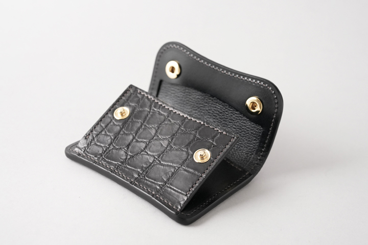 特別仕様のクロコダイルTONGUEについてのお話 | WILDSWANS(ワイルド