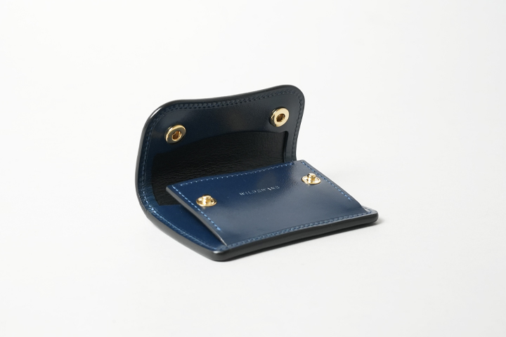 Introducing the captivating French Navy series of Saddle Pull-Up