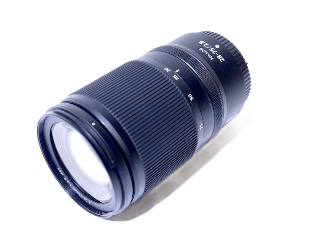 NIKKOR Z 28-75mm f/2.8 中古価格比較 - 価格.com