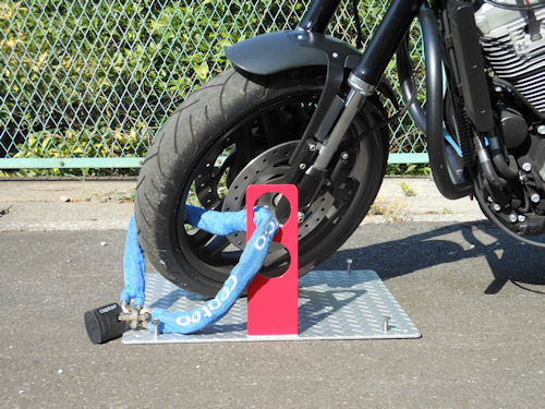 鉄工場が作る 盗難防止地球アンカー 鋼製で丈夫です！ 片倉建鉄(株)