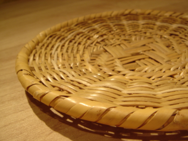 戸隠竹細工そばざる(戸隠産根曲がり竹使用)直径23cm 戸隠そば山口屋