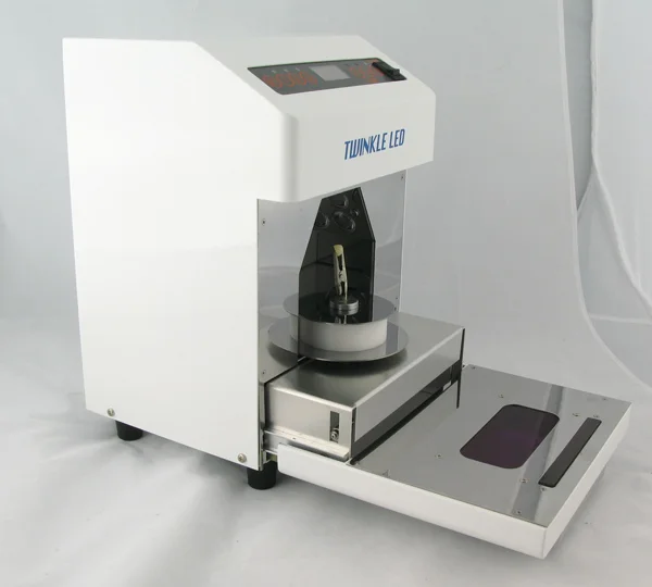 トウィンクルLED 技工用光重合器 – 東邦歯科産業株式会社