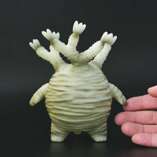 ソフビ製グラキリスちゃん (GID x Moss green) | 多肉植物・特別な鉢の