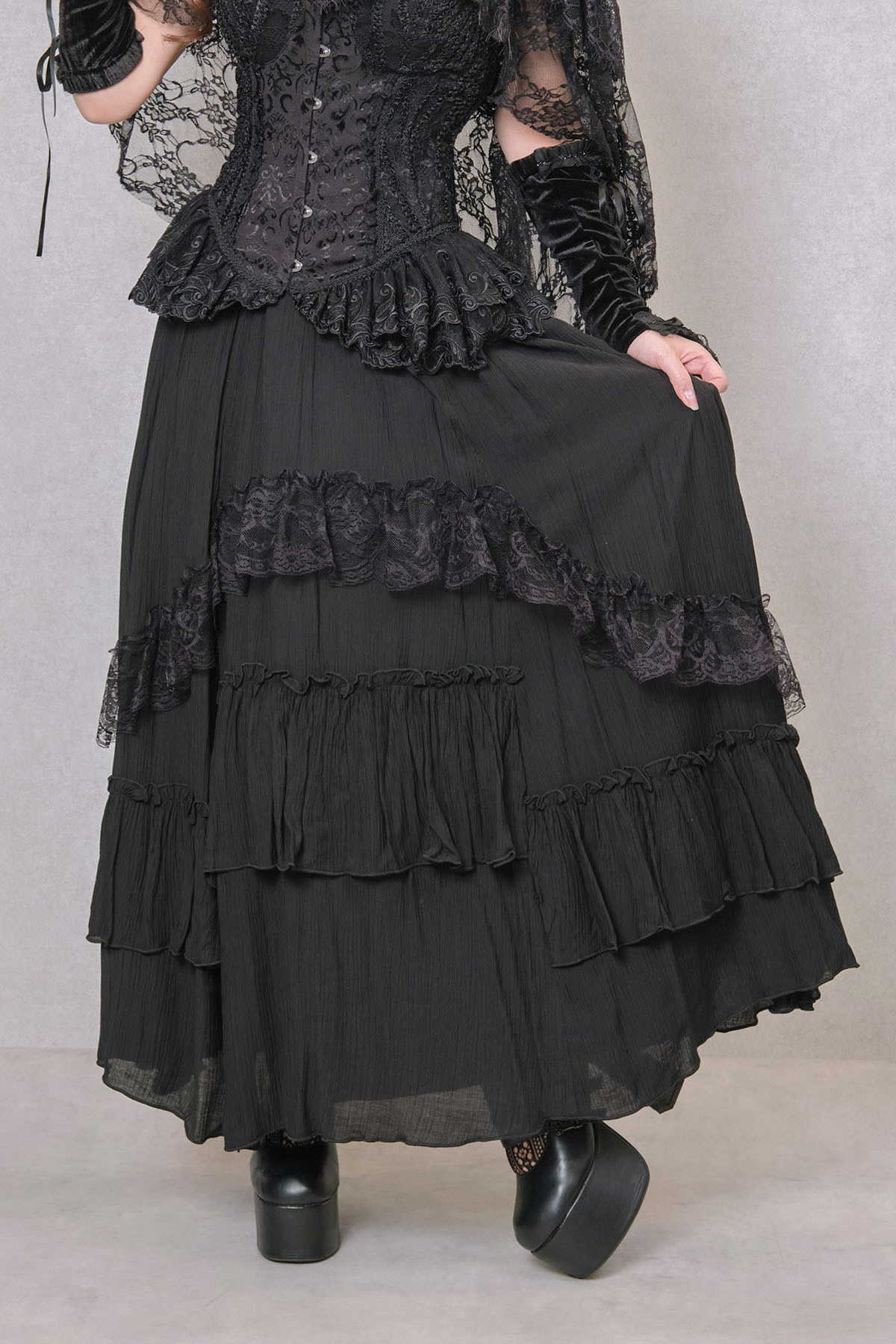 フィッシュテール風ロングバッスルスカート｜東京ロリィタ-TOKYO